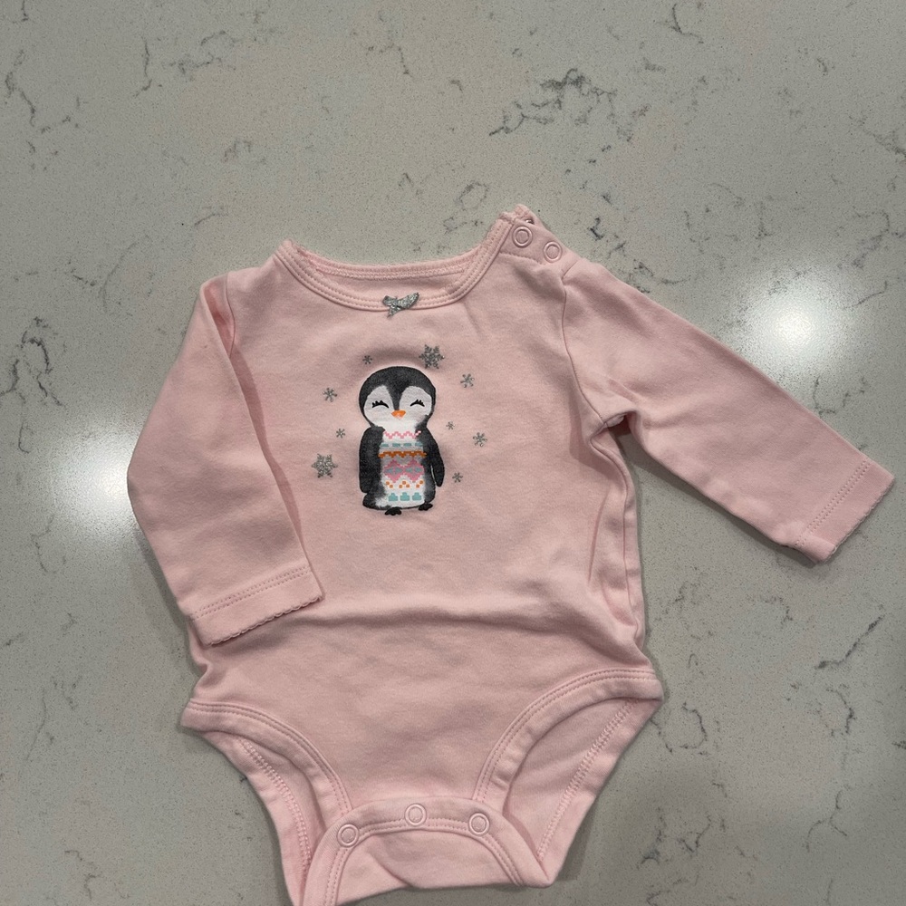 Carter’s Long sleeves Onesies 0-3M - Picture 15 of 16